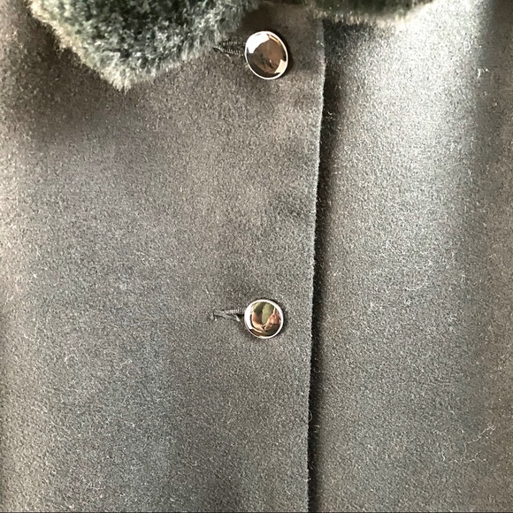 Gymboree Girl’s Black Dressy Coat w/Fur Trim - Picture 3 of 6